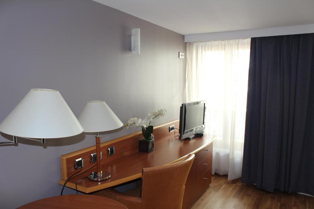 Hotel Metropolitain Παρίσι Δωμάτιο φωτογραφία