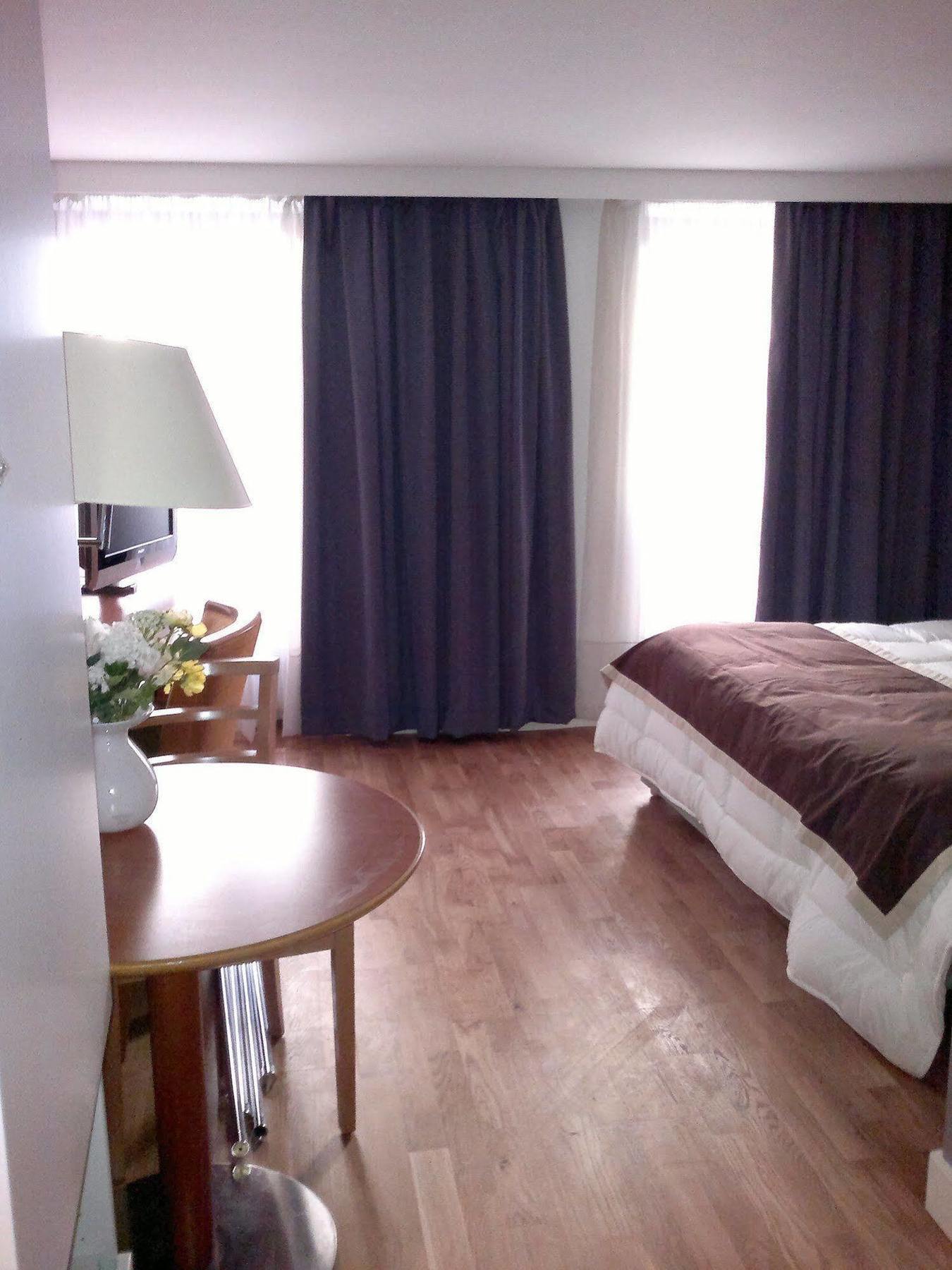 Hotel Metropolitain Παρίσι Εξωτερικό φωτογραφία